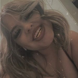 Meet your Posher, Juliana